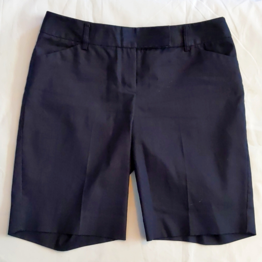 EXPRESS Chico Editor Blue Shorts / Size 0